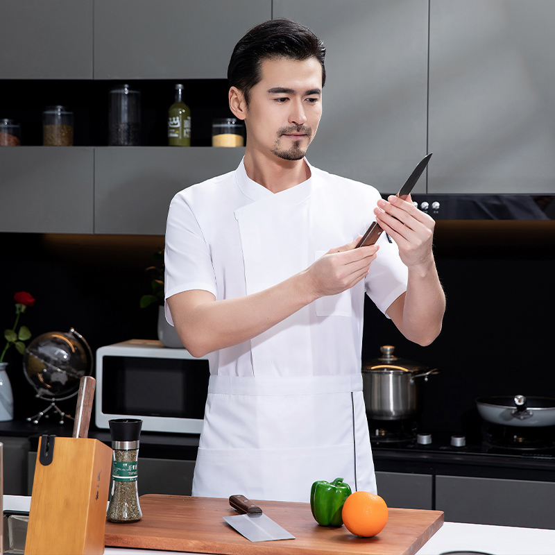زي موحد لمطعم الفندق مقصف الخب - مراجعة Commercial Kitchen Services وسعره