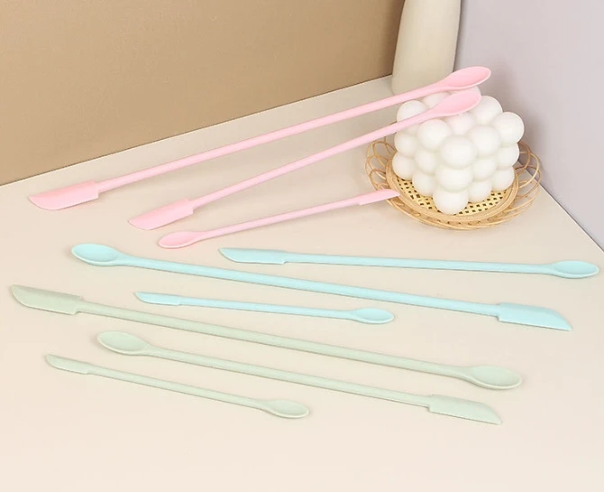ملعقة سيليكون مقاومة للحرارة ب - مراجعة Commercial Kitchen Products وسعره
